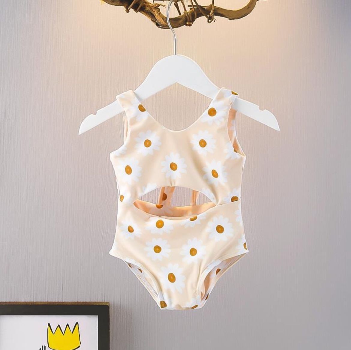 Adorable daisy swimsuit