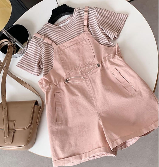 Pink Salopette with a striped grey&pink tshirt